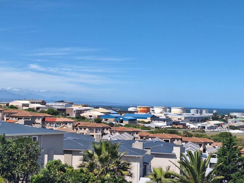 4 Bedroom Property for Sale in Island View Western Cape